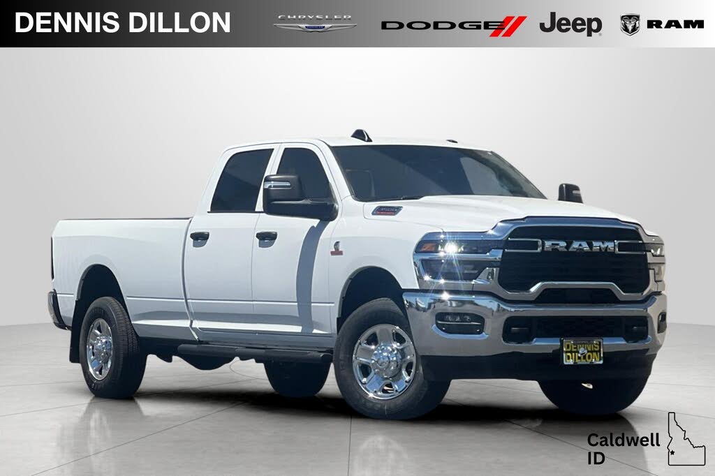 2025 RAM 3500 Tradesman Crew Cab LB 4WD