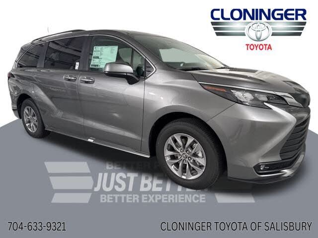 2026 Toyota Sienna XLE 7-Passenger FWD