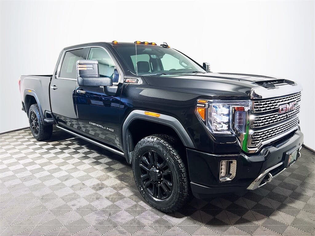 2022 GMC Sierra 3500HD Denali Crew Cab 4WD