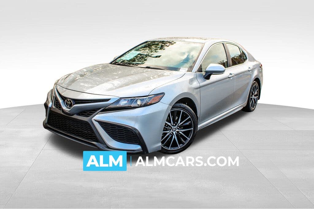 2023 Toyota Camry SE FWD