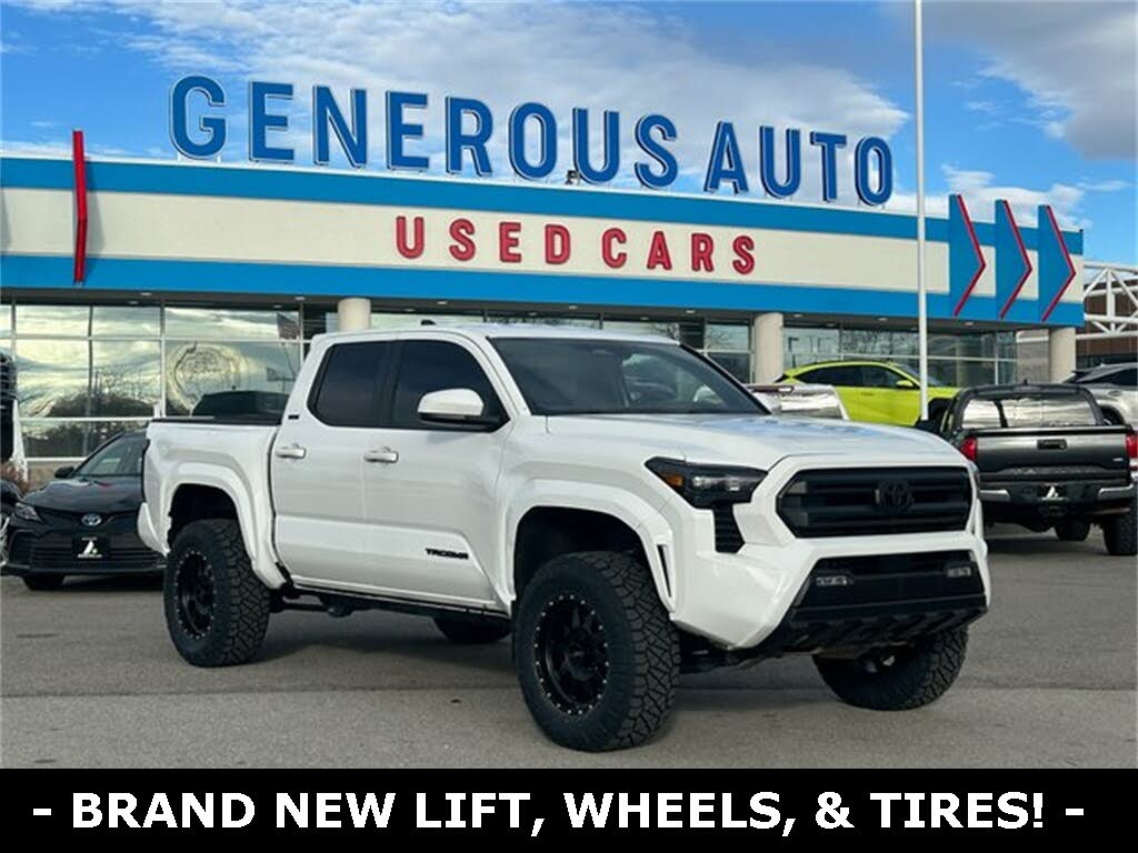 2024 Toyota Tacoma SR5 Double Cab 4WD