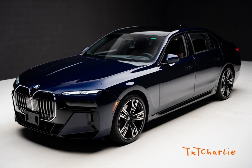2025 BMW 7 Series 740i xDrive