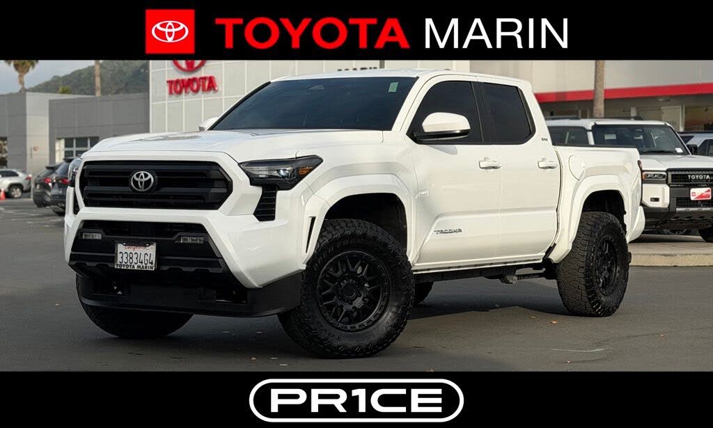 2025 Toyota Tacoma SR5 Double Cab 4WD