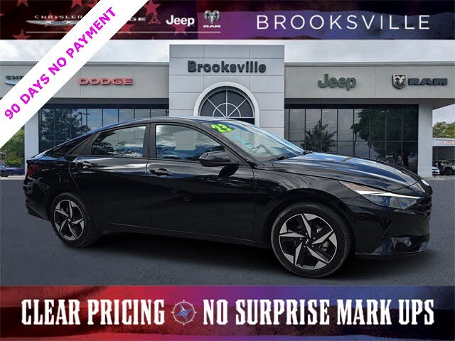 2023 Hyundai Elantra SEL FWD