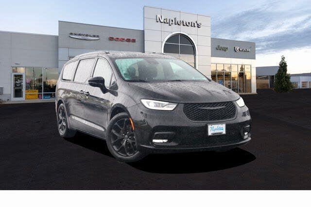 2024 Chrysler Pacifica Limited FWD