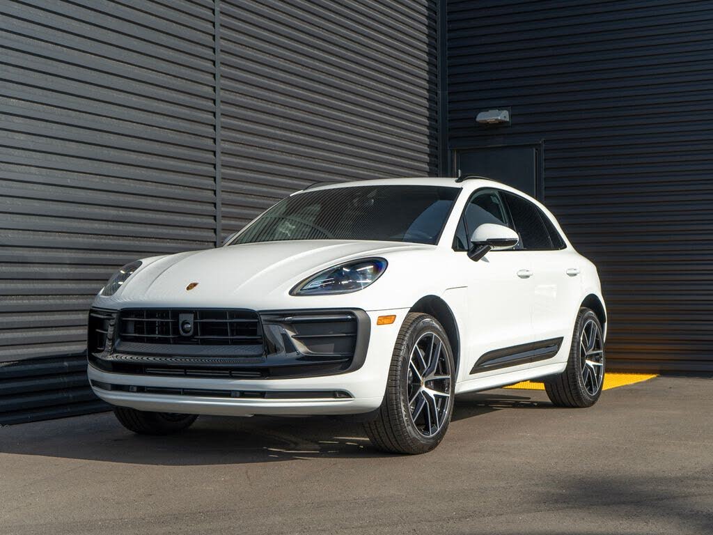 2026 Porsche Macan
