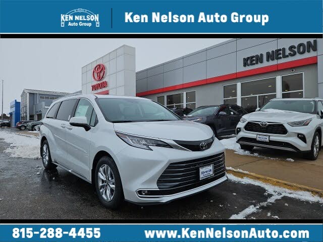 2026 Toyota Sienna Limited 7-Passenger AWD
