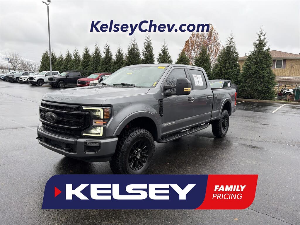 2022 Ford F-250 Super Duty Lariat Crew Cab 4WD