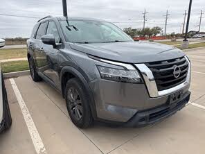 Nissan Pathfinder SV FWD