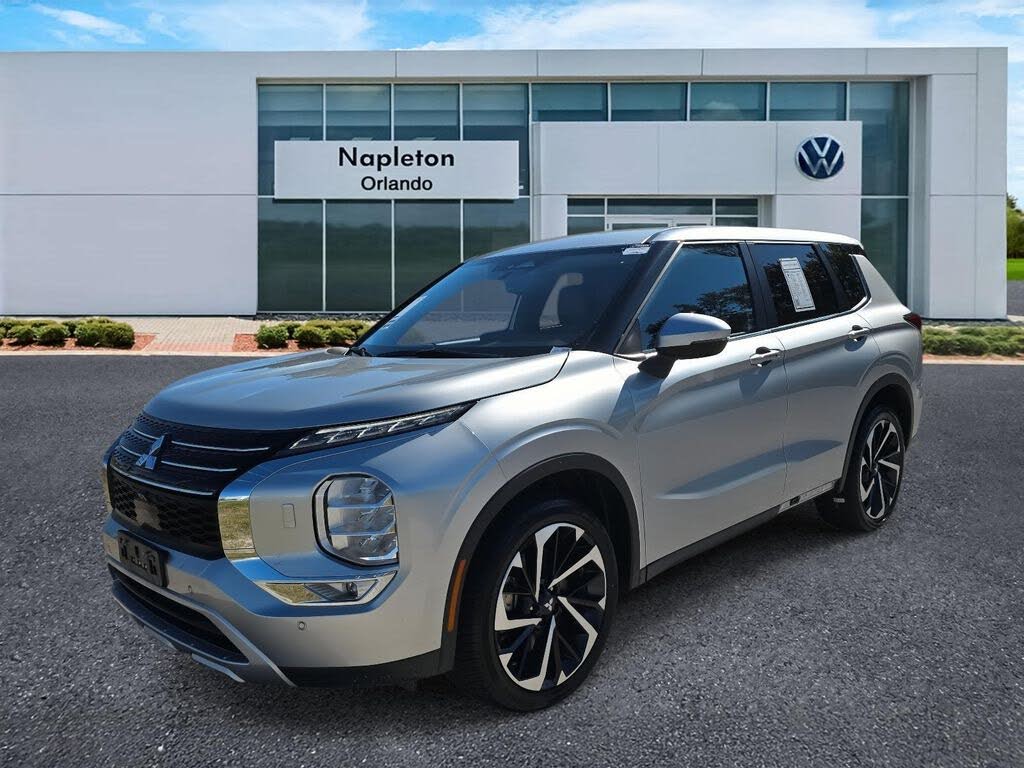 2023 Mitsubishi Outlander SE S-AWC