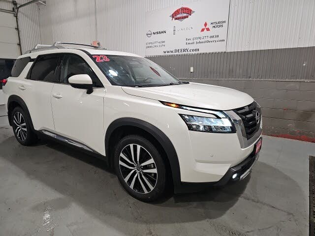 2023 Nissan Pathfinder Platinum 4WD