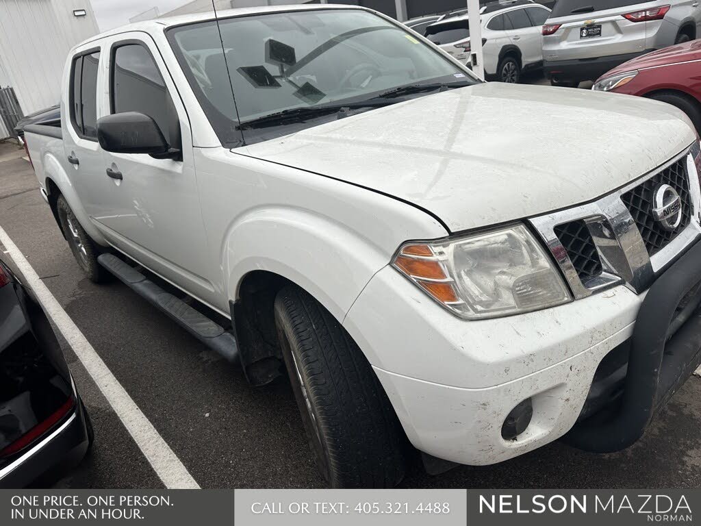 2019 Nissan Frontier SV V6 Crew Cab 4WD
