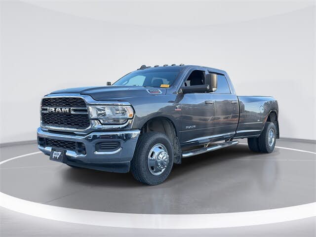 2022 RAM 3500 Tradesman Crew Cab LB DRW 4WD