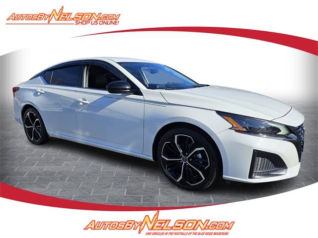 2023 Nissan Altima 2.5 SR FWD