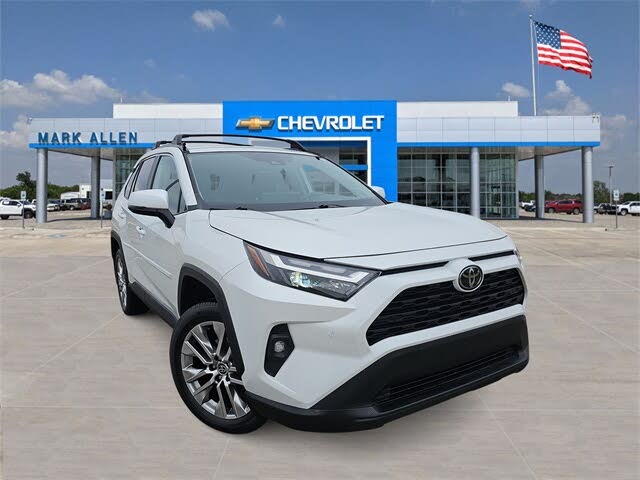 2024 Toyota RAV4 XLE Premium AWD