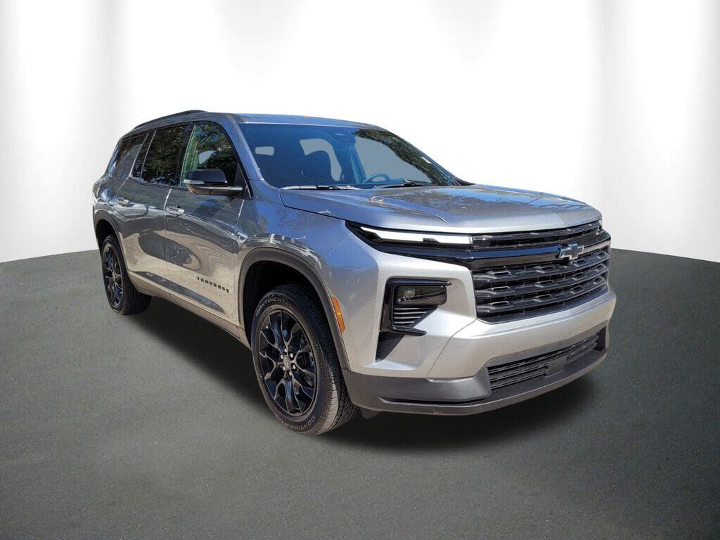 2026 Chevrolet Traverse LT FWD