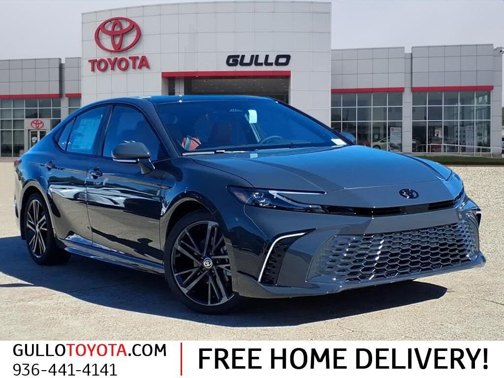 2026 Toyota Camry XSE FWD