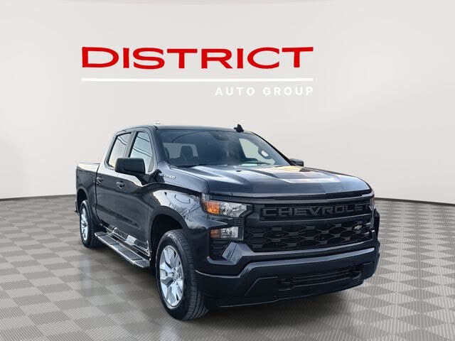 2022 Chevrolet Silverado 1500 Custom Crew Cab RWD