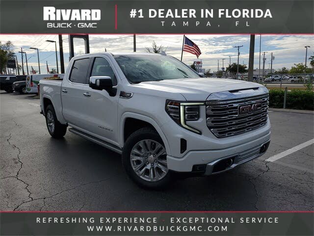 2022 GMC Sierra 1500 Denali Crew Cab 4WD