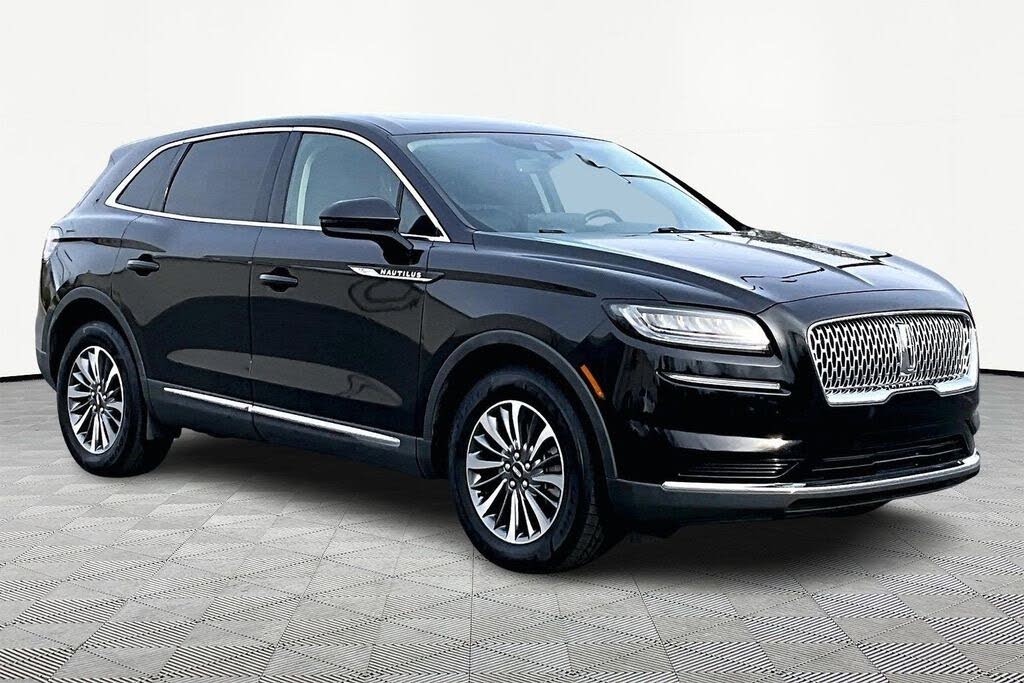 2022 Lincoln Nautilus Reserve FWD