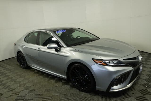 2024 Toyota Camry Hybrid XSE FWD