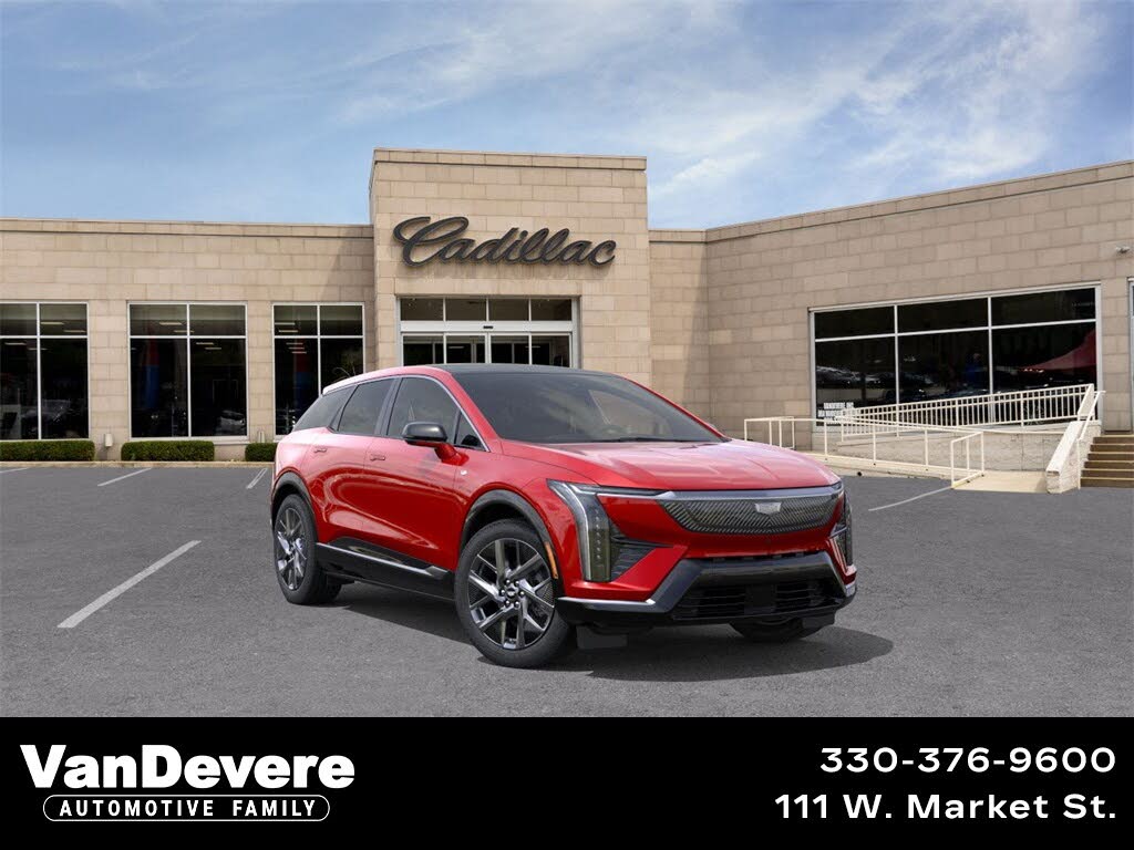 2026 Cadillac OPTIQ Luxury AWD