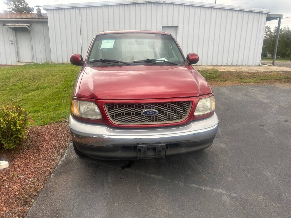 2002 Ford F-150 XL SuperCab SB