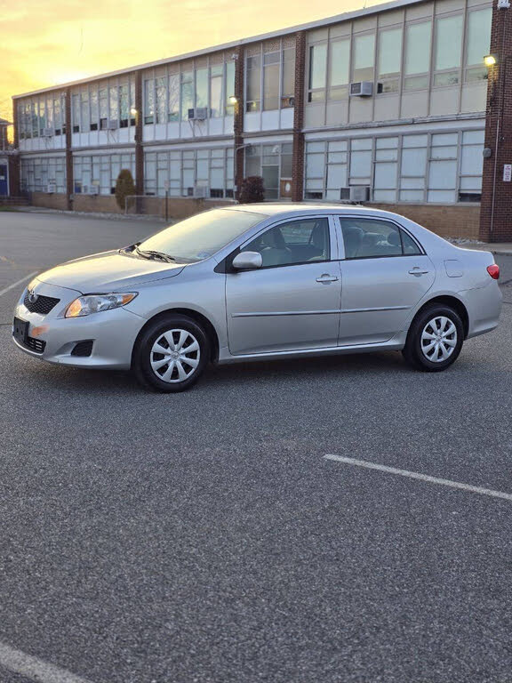 2010 Toyota Corolla LE
