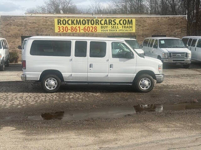 2014 Ford E-Series E-350 XL Super Duty Passenger Van