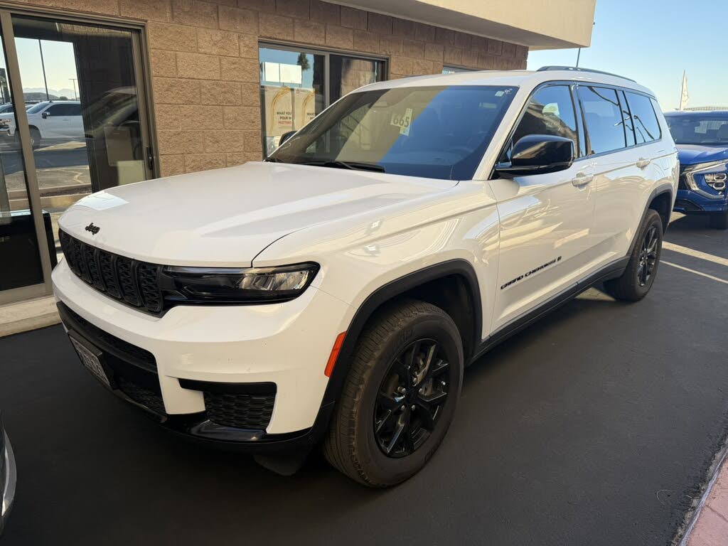 2024 Jeep Grand Cherokee L Altitude 4WD