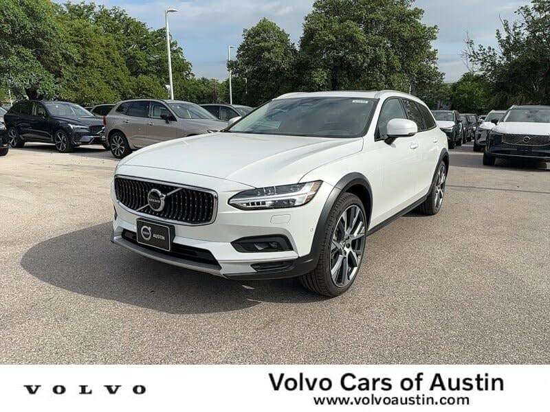 2025 Volvo V90 Cross Country B6 Ultra AWD