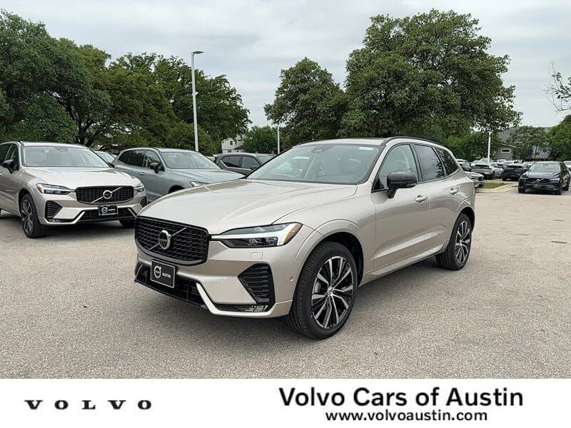 2025 Volvo XC60 B5 Plus Dark Theme AWD