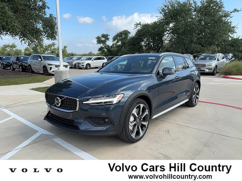 2026 Volvo V60 Cross Country B5 Ultra AWD