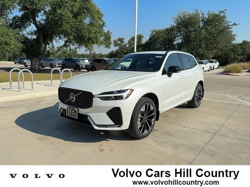 2026 Volvo XC60 B5 Plus AWD