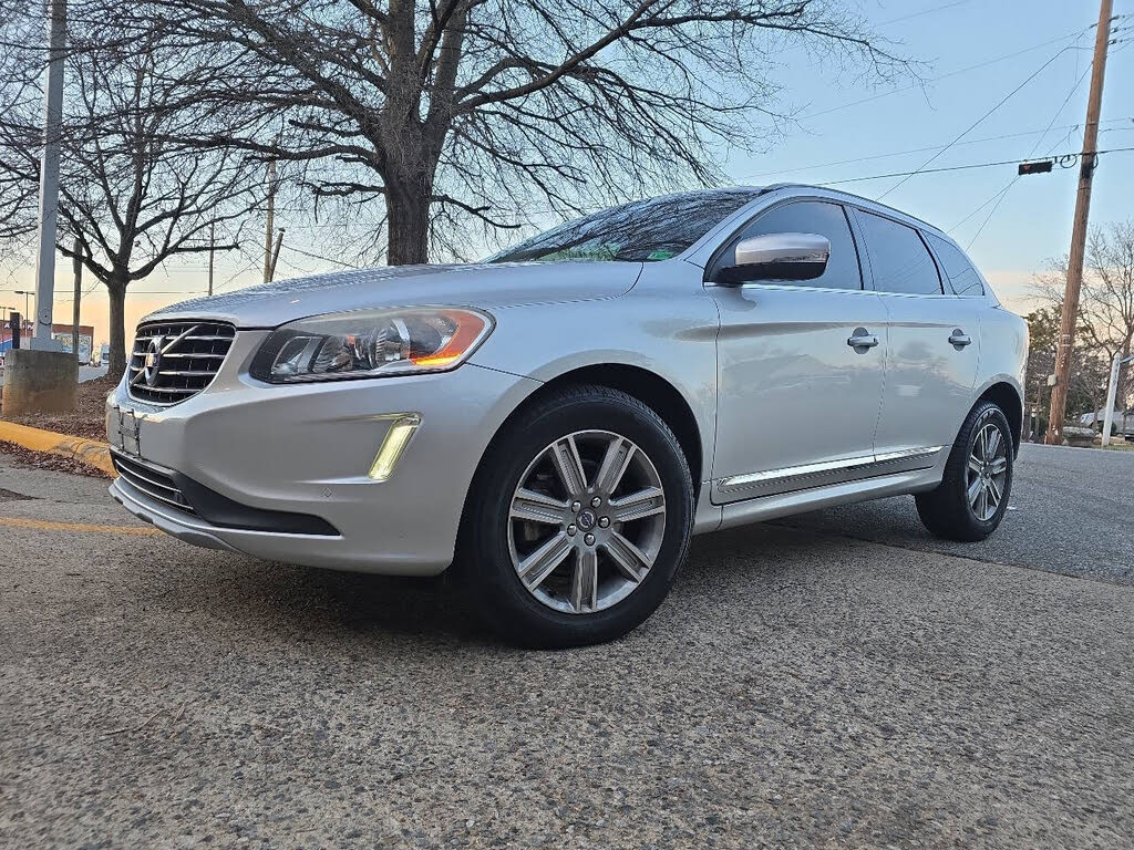 2016 Volvo XC60 T5 Premier AWD