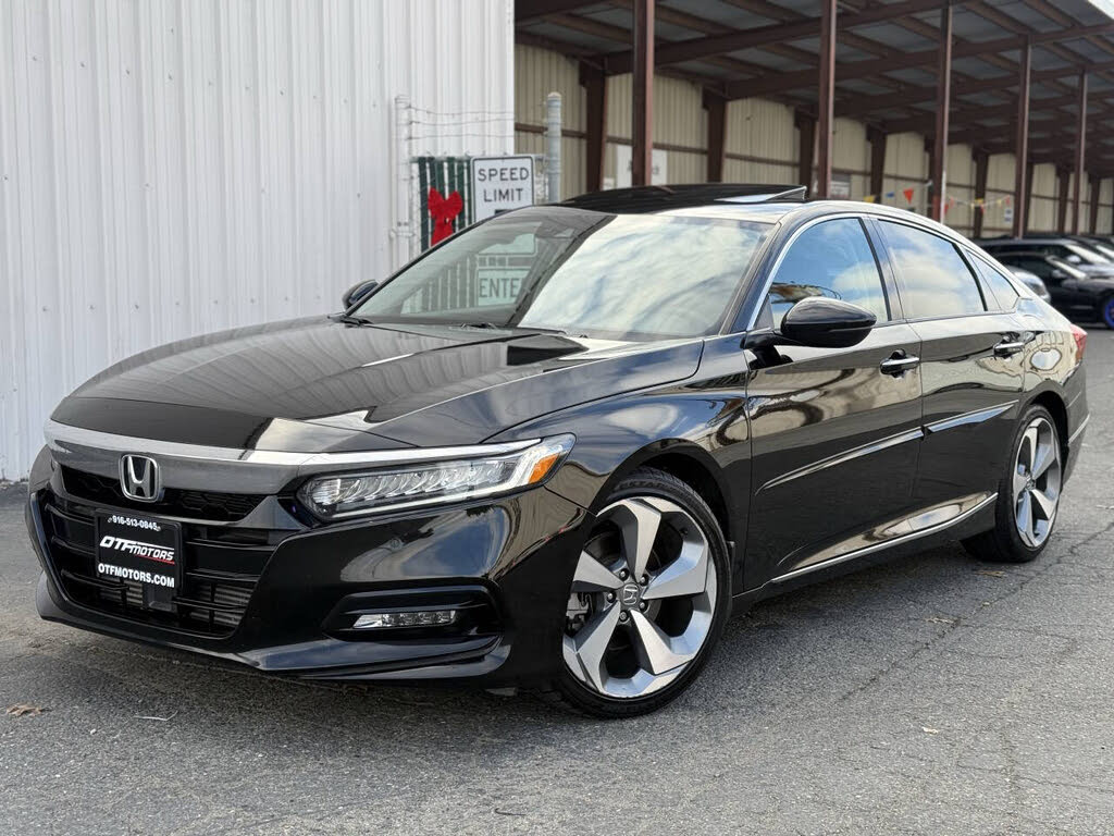 2019 Honda Accord 2.0T Touring FWD