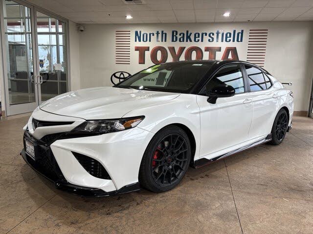 2020 Toyota Camry TRD FWD