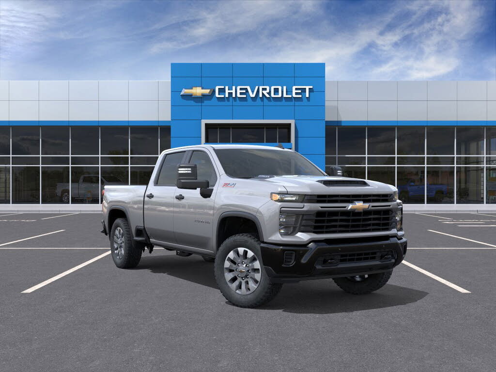 2026 Chevrolet Silverado 2500HD Custom Crew Cab 4WD