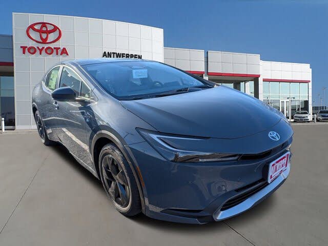 2026 Toyota Prius Plug-In Hybrid SE FWD