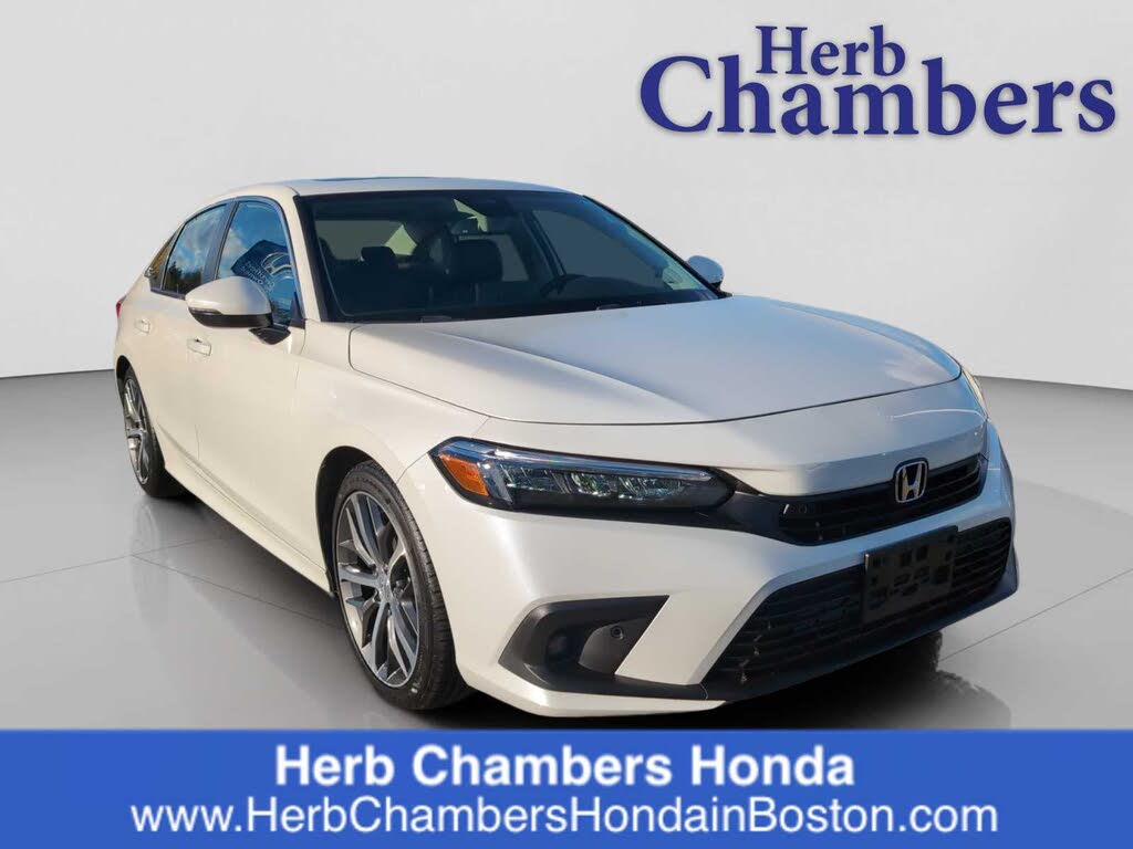 2024 Honda Civic Touring FWD