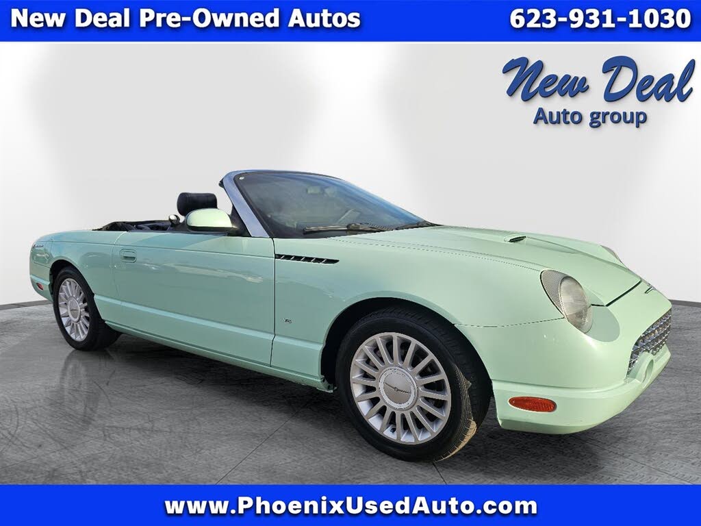 2004 Ford Thunderbird Deluxe RWD