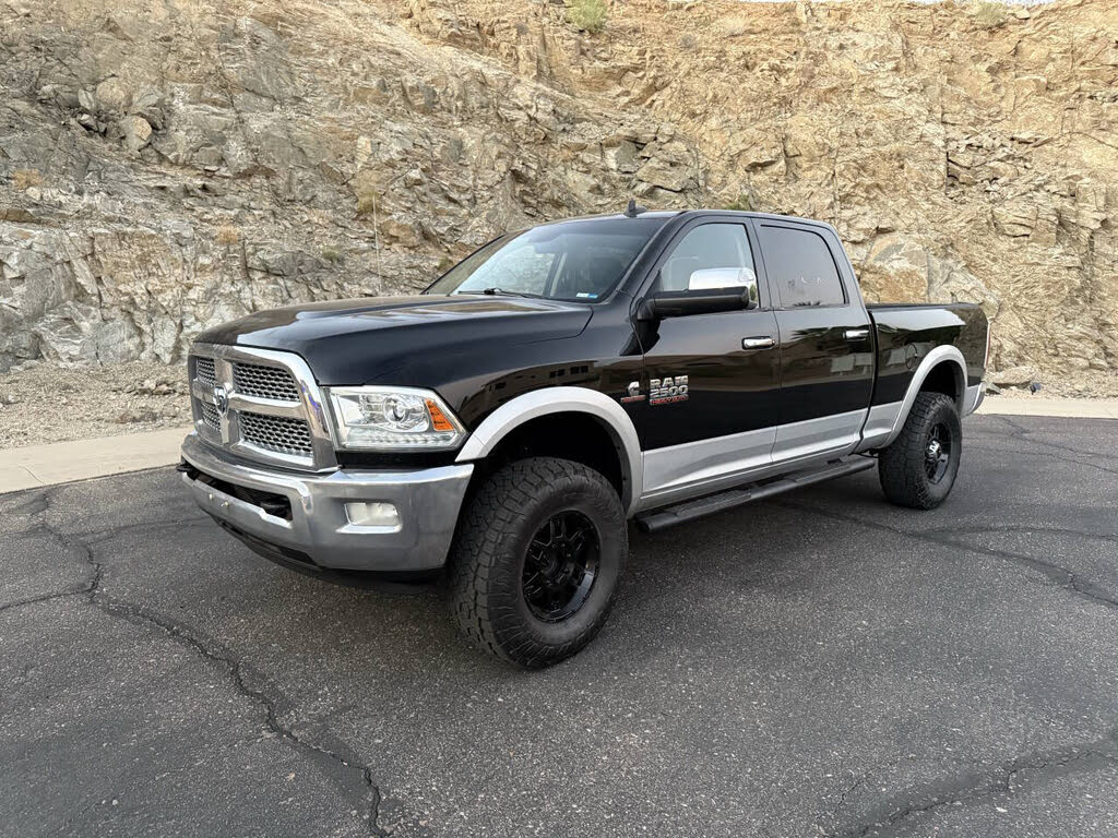 2013 RAM 2500 Laramie Crew Cab 4WD