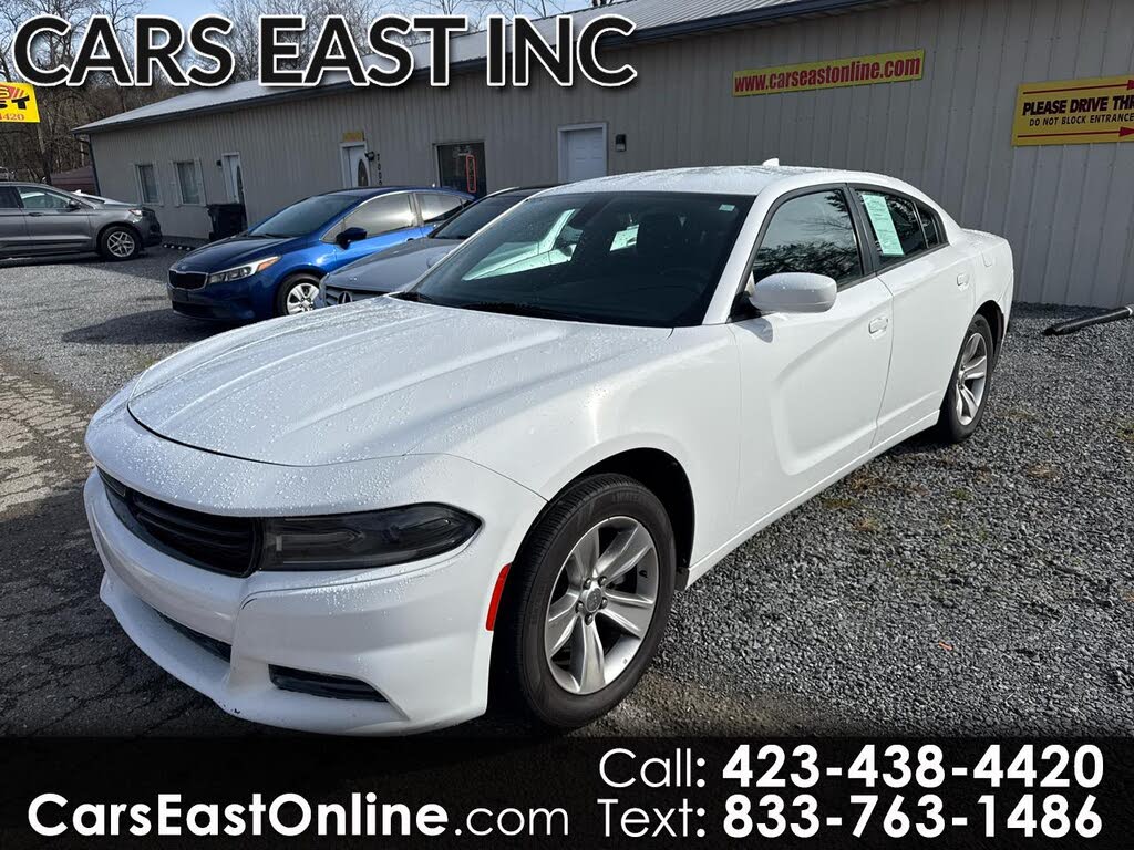 2016 Dodge Charger SXT RWD
