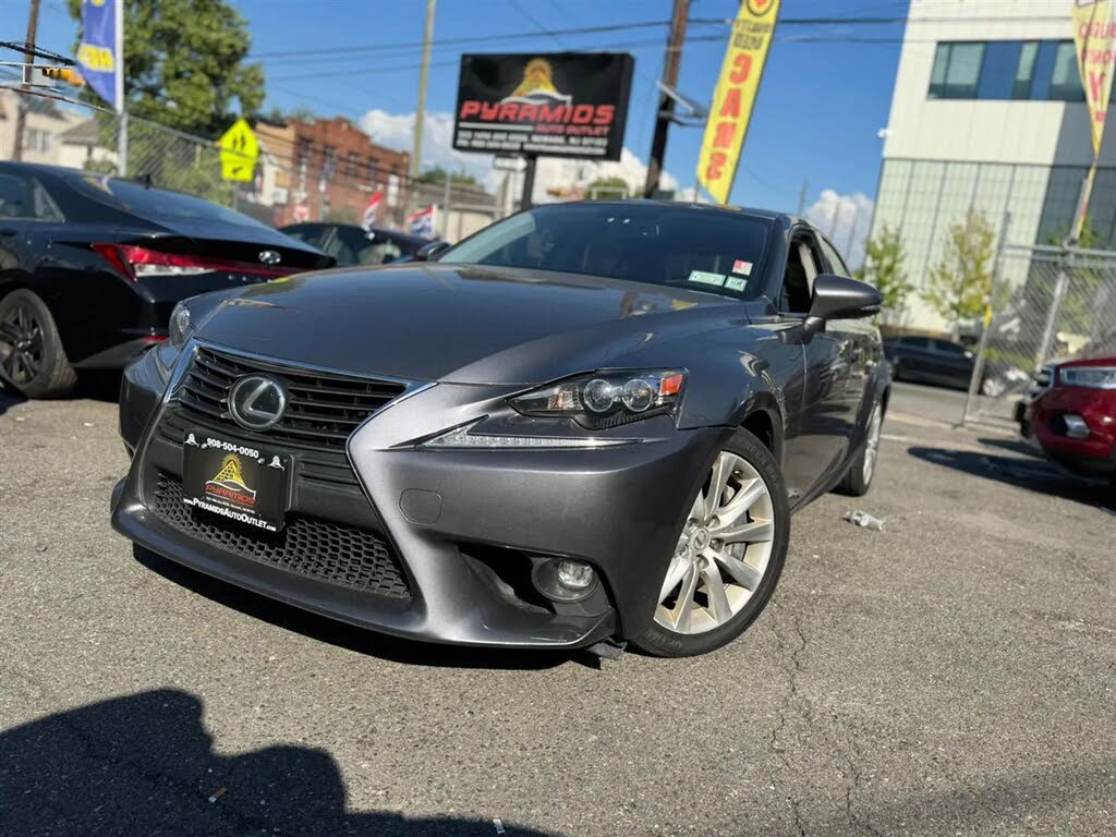 2016 Lexus IS 300 AWD