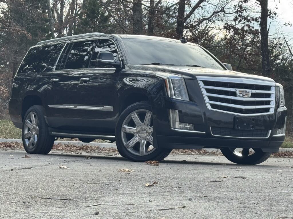 2018 Cadillac Escalade ESV Luxury 4WD
