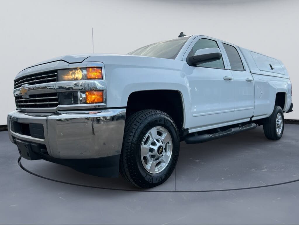 2017 Chevrolet Silverado 2500HD LT Double Cab RWD