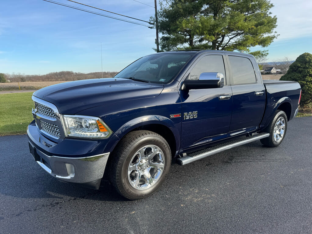 2018 RAM 1500 Laramie Crew Cab 4WD