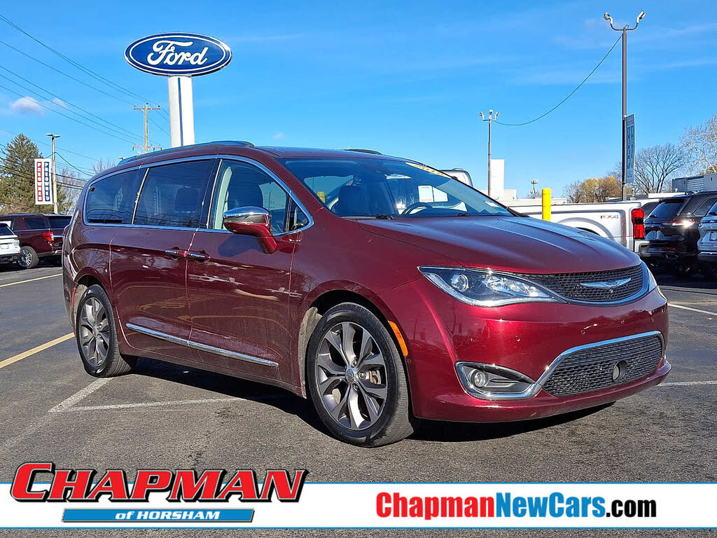 2018 Chrysler Pacifica Limited FWD