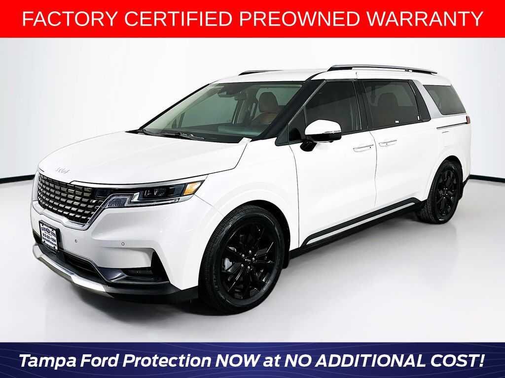 2022 Kia Carnival SX FWD