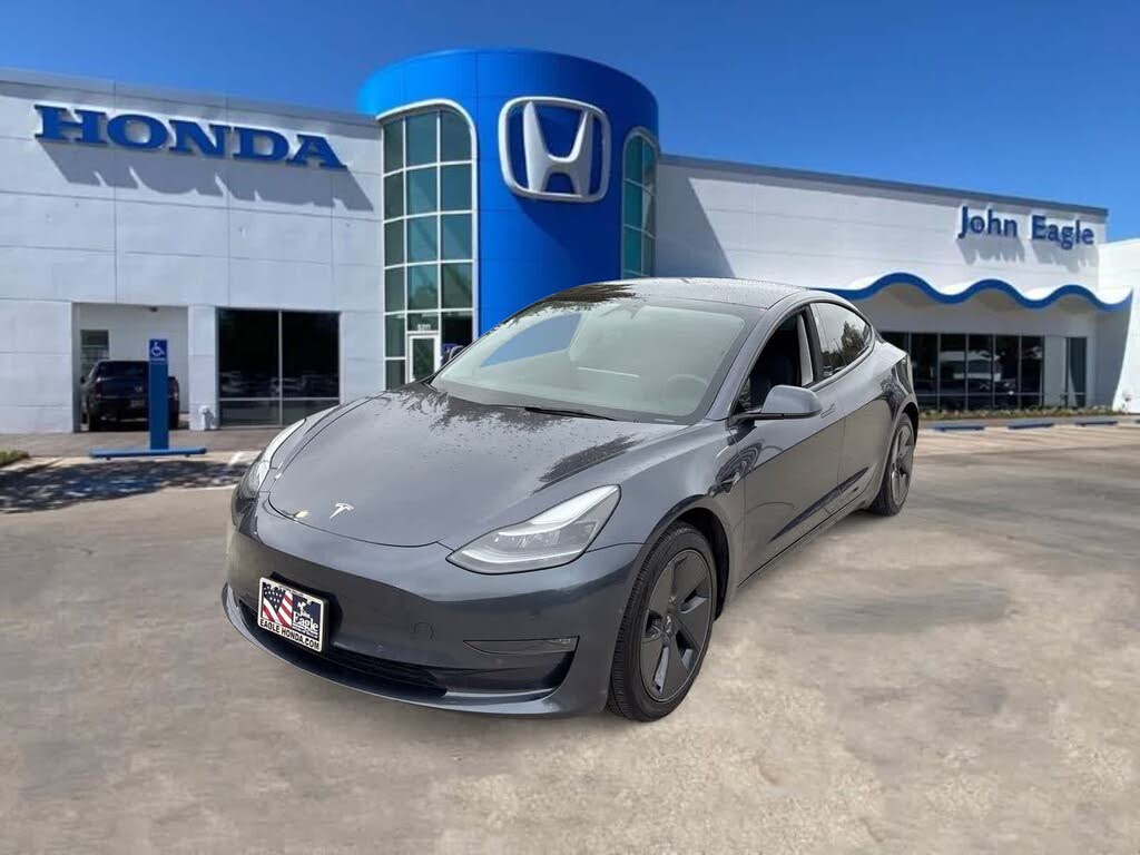 2022 Tesla Model 3 Long Range AWD